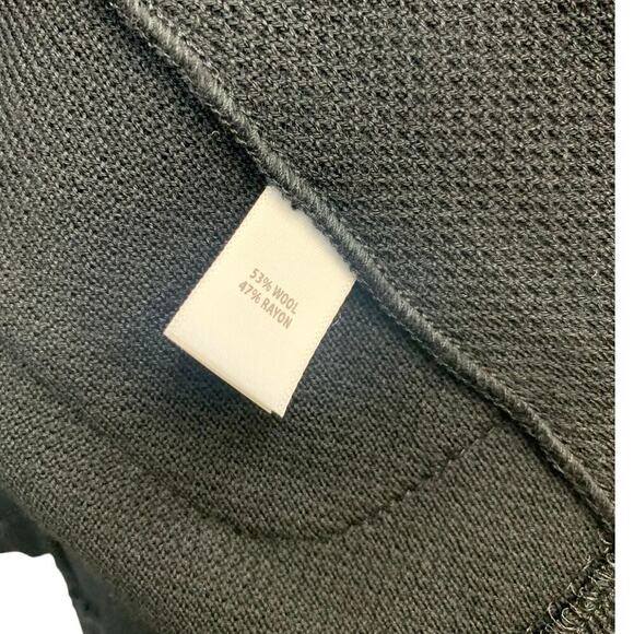 NWT St. John Caviar Black Blazer 2 Button Women's SZ 6 - Picture 8 of 8